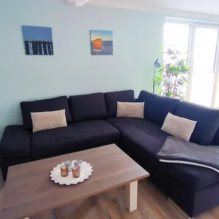 Residenz Erik דירה *